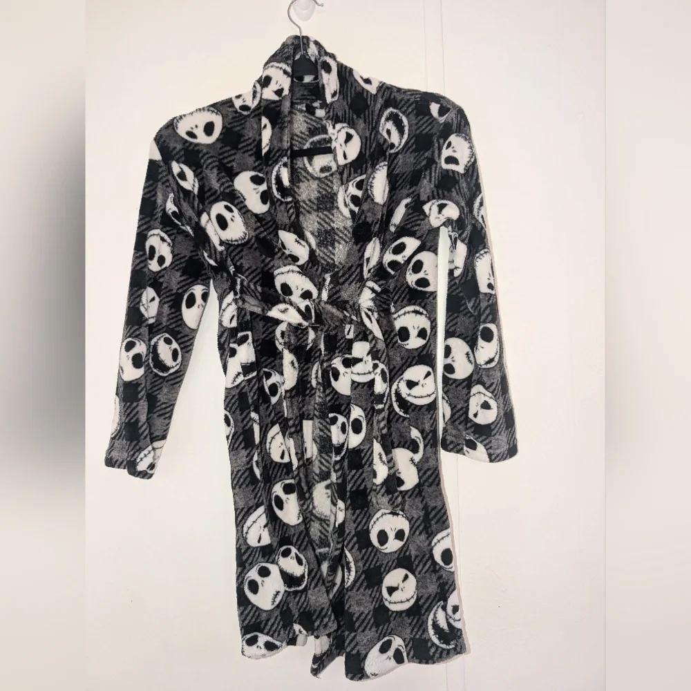 Disney Black and White Nightmare Before Christmas Robe